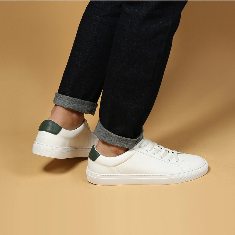 OEM Trend Basic White Men Footwear Walking Style Casual Shoes